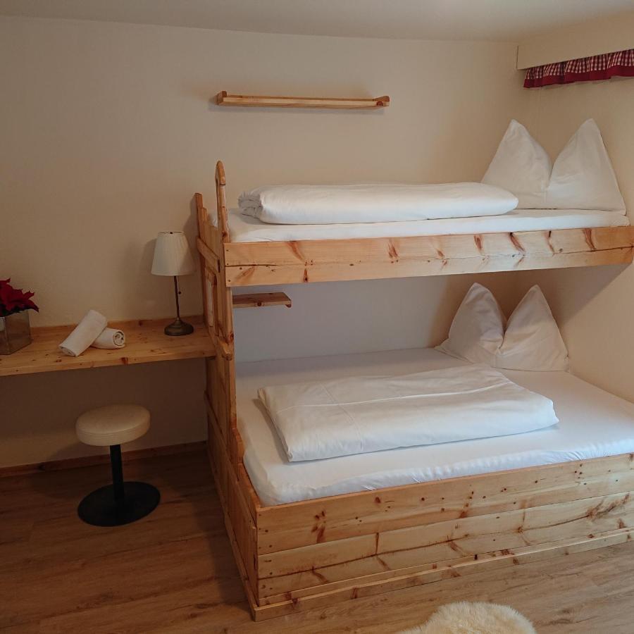 Alpenhostel "Das Besenhaus" アルテンマルクト・イム・ポンガウ エクステリア 写真