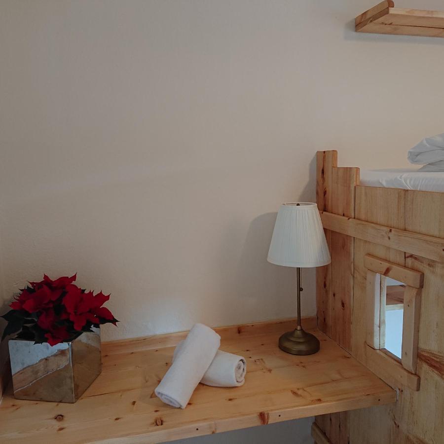 Alpenhostel "Das Besenhaus" アルテンマルクト・イム・ポンガウ エクステリア 写真